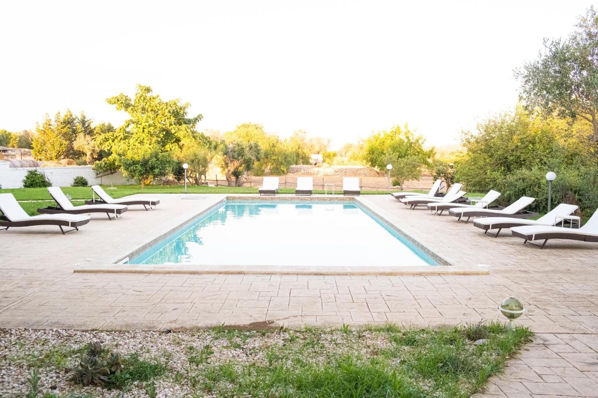 Agriturismo Masseria Carrone Carovigno Luaran gambar